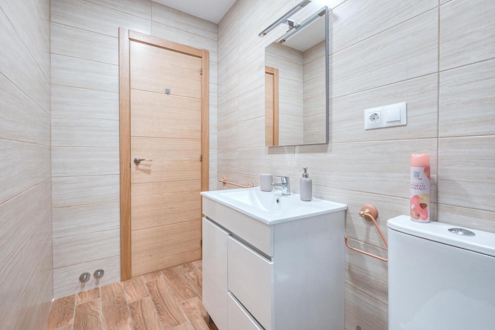 Loft Coqueto En Madrid A 2 Minutos Del Metro Apartment Exterior foto